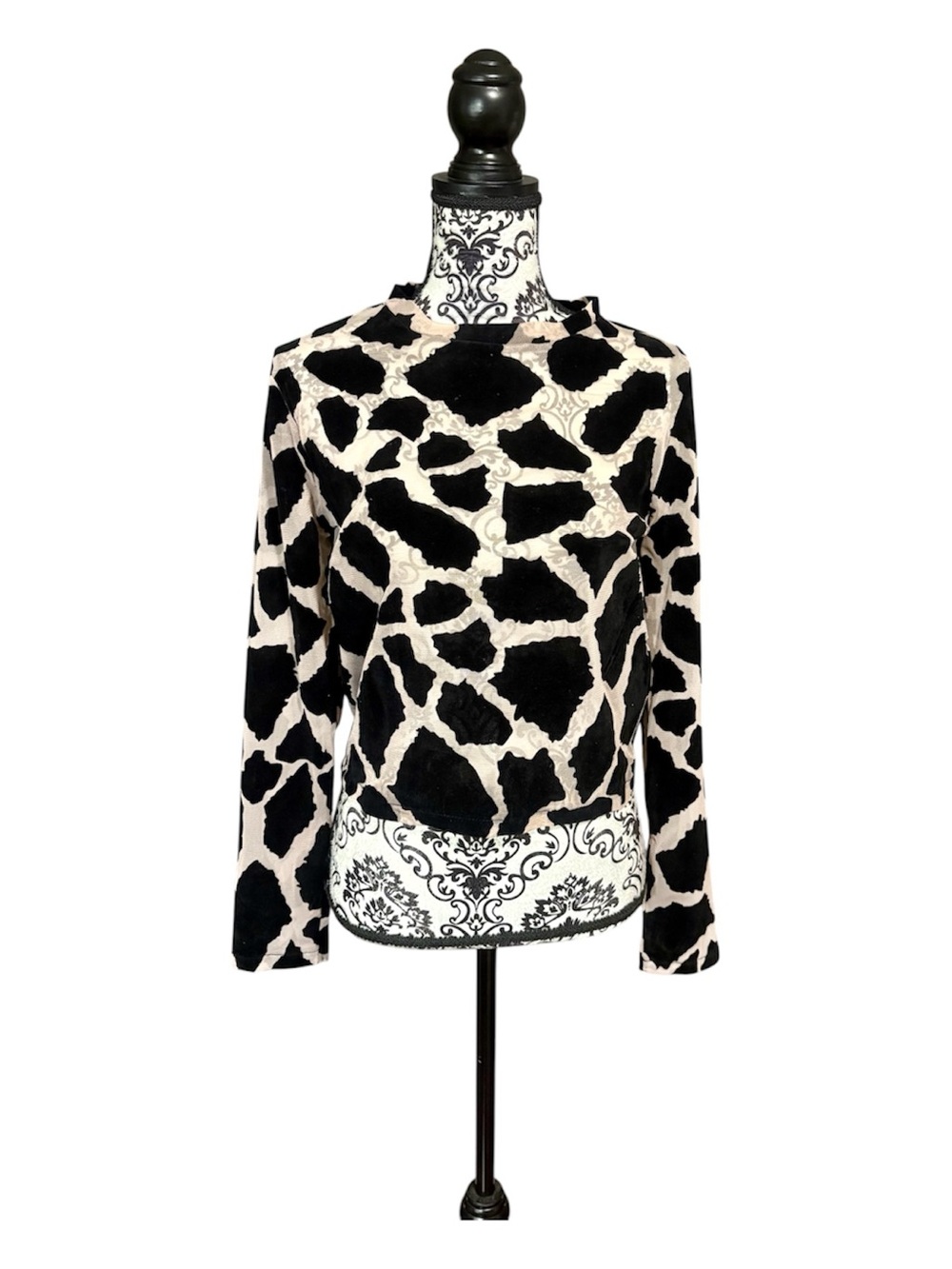 TOPSHOP Giraffe Print Long Sleeve Top